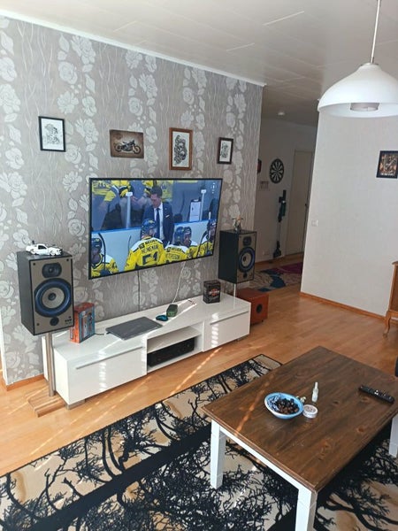 Huone tai huoneisto 5 hl&ouml;lle, Paikkakunta: kauhava, et&auml;isyys: 2 km, Ke-Ma, 1200 &euro;